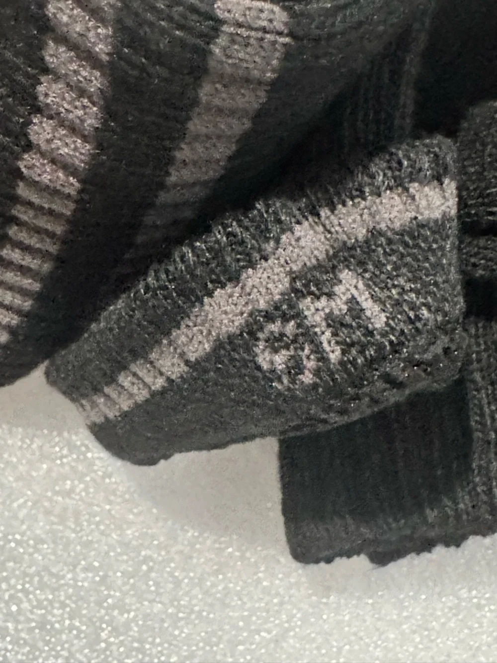 2 CT Bombas Unisex Size Small Black Crew Socks - Comfort & Support